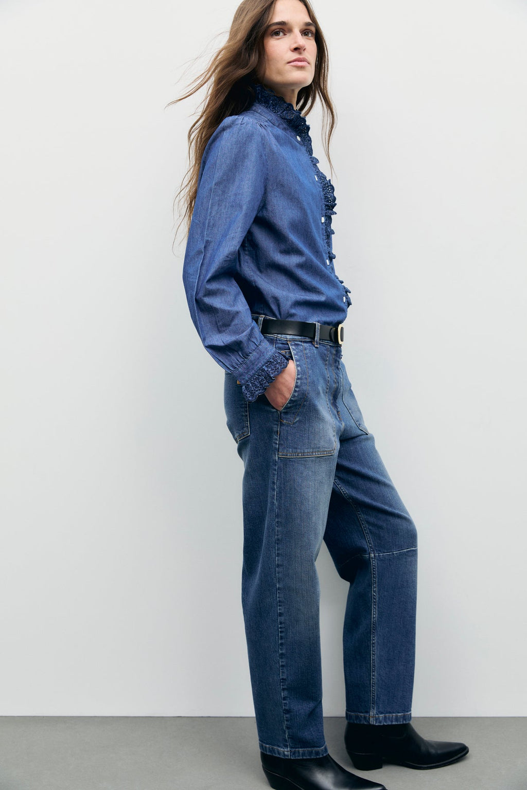 Chemise à volants brodés en denim - LOUPY - 2