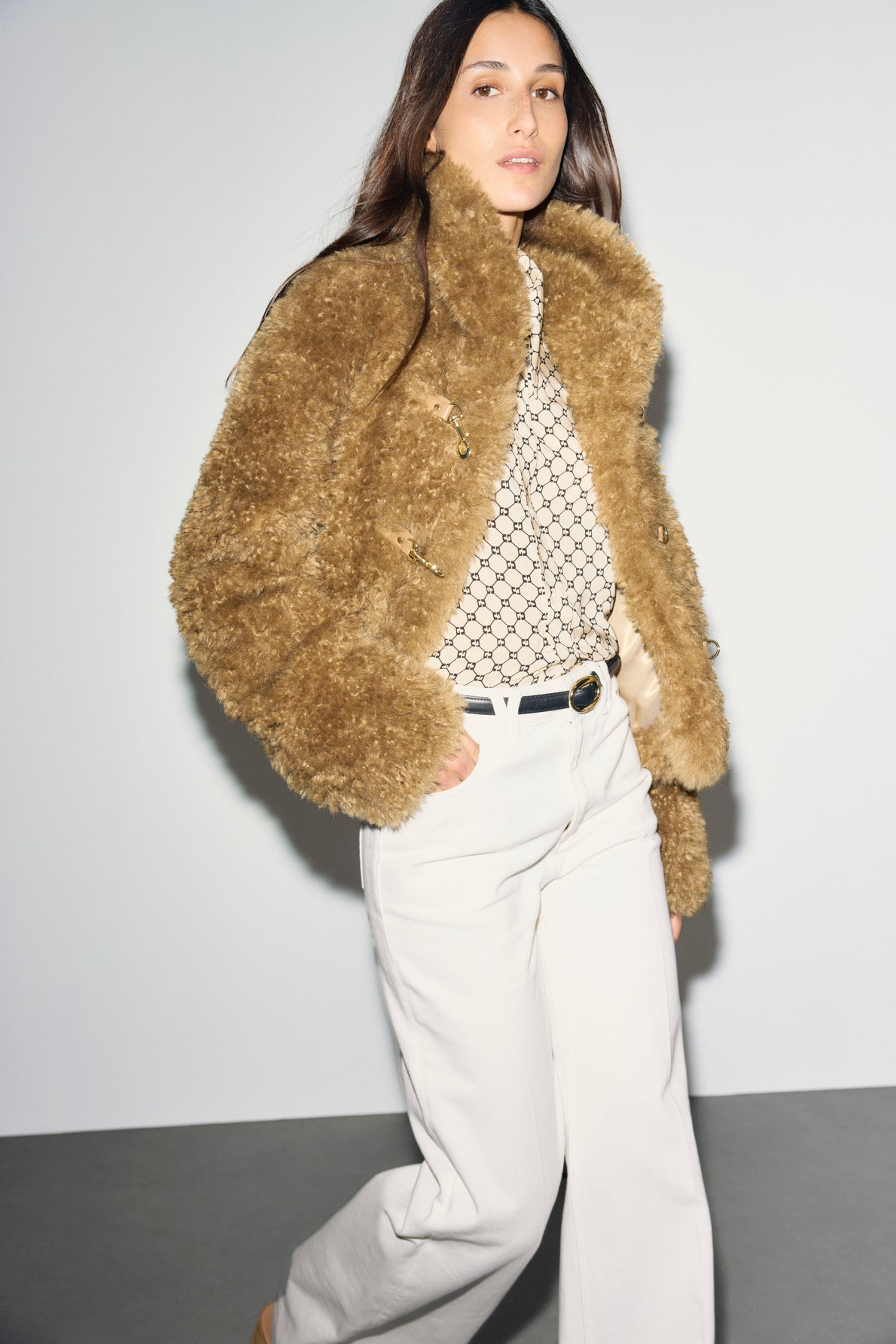 Manteau court en fausse fourrure - ALZA - 2