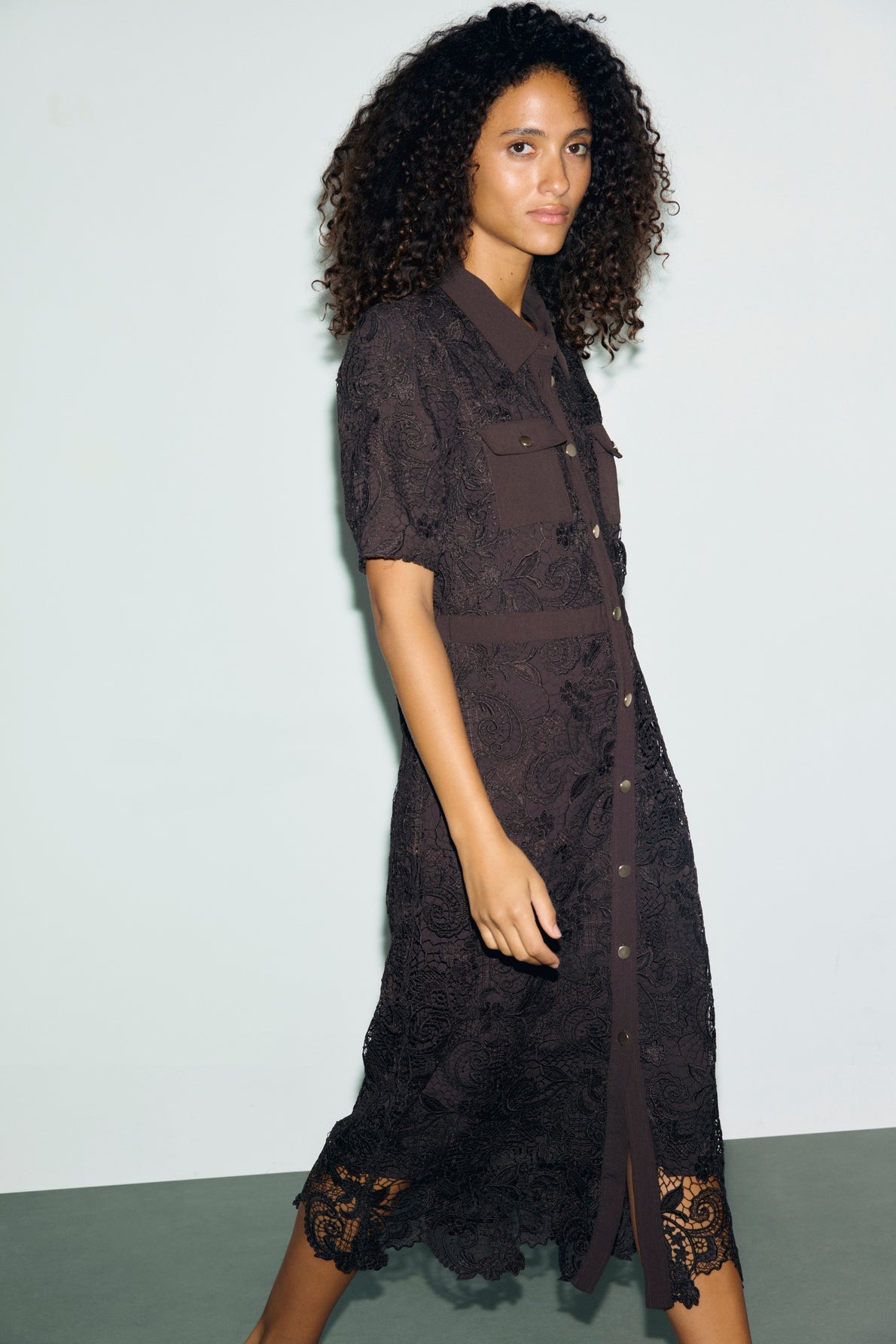 Robe en dentelle à col - CLOTH - 2