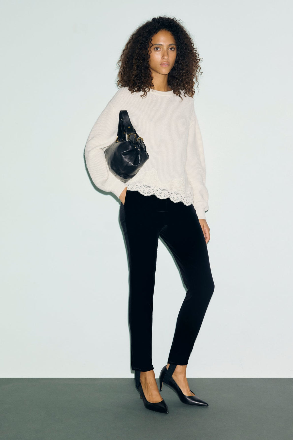 Pull ample en laine et dentelle - RIVIERA - 1